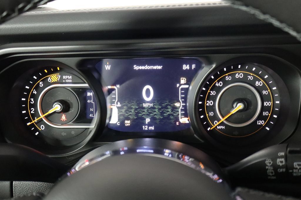 New 2027 Jeep Wrangler Unlimited Sahara AWD/4WD image 11