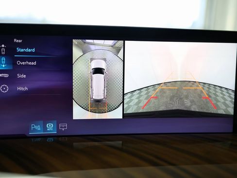 Used 2026 Cadillac Escalade Platinum Sport w/ LPO, Floor Liner Package image 34