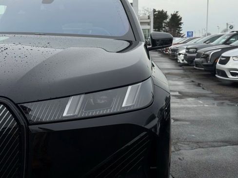 New 2026 BMW iX xDrive60 image 3