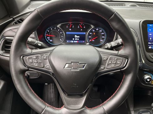 Certified 2024 Chevrolet Equinox RS AWD/4WD image 14