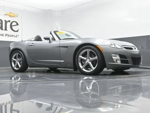 Used 2007 Saturn Sky w/ Premium Trim Pkg RWD image 2
