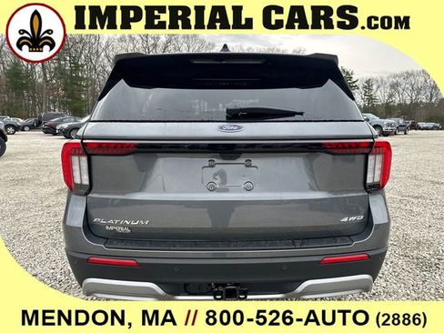 New 2026 Ford Explorer Platinum w/ LUX Leather Package image 12