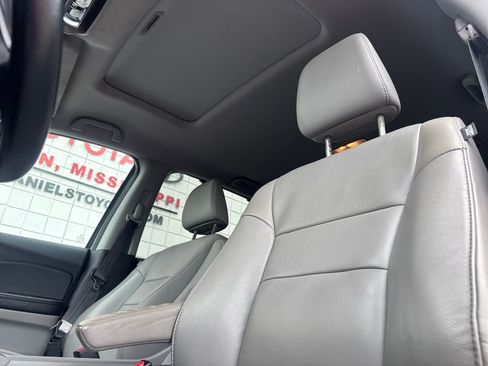 Used 2022 Honda Pilot EX-L image 10