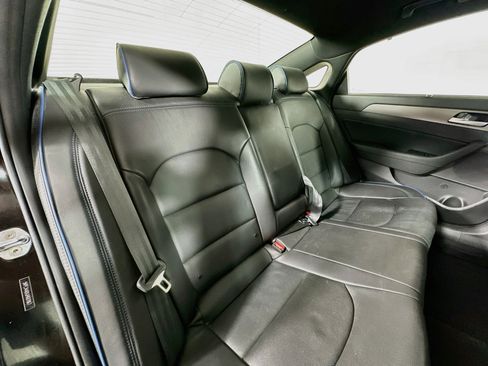 Used 2018 Hyundai Sonata Limited w/ Cargo Package FWD image 27