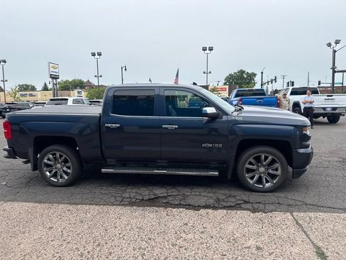 Used 2018 Chevrolet Silverado 1500 LTZ Z71 w/ Centennial Edition AWD/4WD image 9