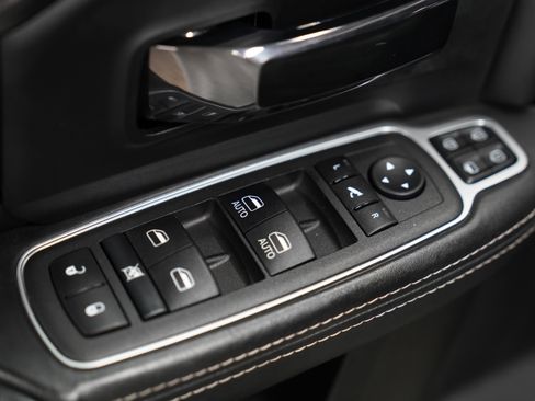 Certified 2024 RAM 2500 Limited image 19