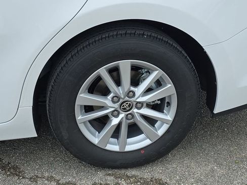 New 2026 Toyota Camry LE FWD image 32