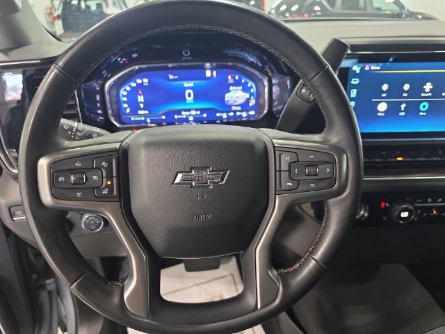 Used 2023 Chevrolet Silverado 1500 RST AWD/4WD image 18