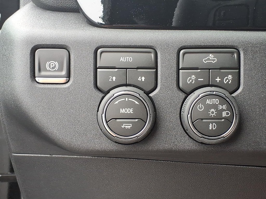 New 2026 Chevrolet Silverado 1500 RST AWD/4WD image 39