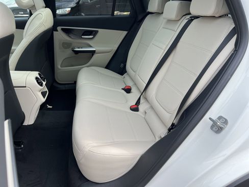 New 2026 Mercedes-Benz GLC 300 4MATIC image 30