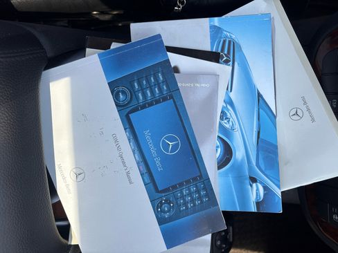 Used 2006 Mercedes-Benz R 500 4MATIC image 20