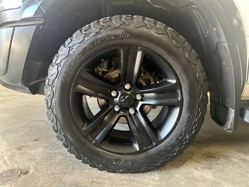 Used 2022 RAM 1500 Warlock AWD/4WD image 10