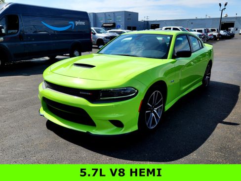 Used 2023 Dodge Charger R/T w/ Cold Weather Package image 3