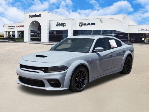 Used 2022 Dodge Charger Scat Pack image 3