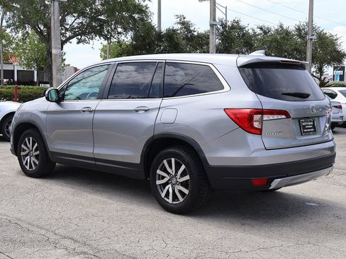 Used 2021 Honda Pilot EX image 9