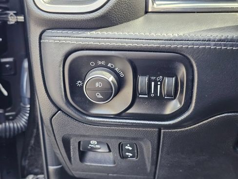 Used 2019 RAM 1500 Limited AWD/4WD image 33