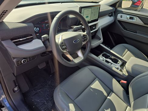 New 2026 Ford Explorer Active w/ Active Comfort Package AWD/4WD image 14
