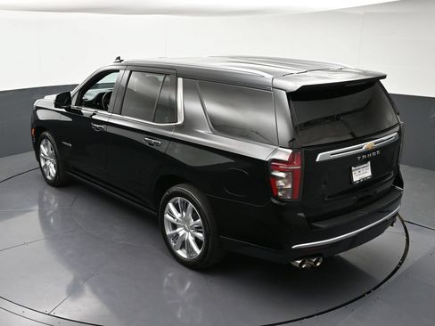 Used 2024 Chevrolet Tahoe High Country AWD/4WD image 18