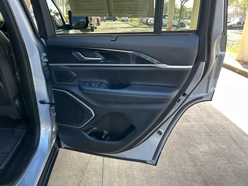 Used 2022 Jeep Grand Cherokee Trailhawk w/ Advanced Protech Group II image 37