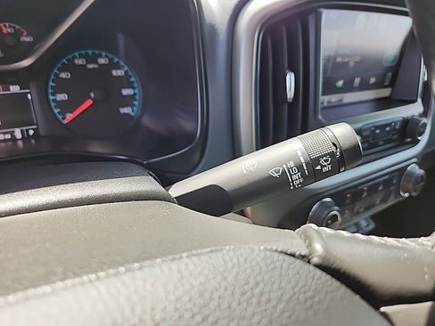 Certified 2015 Chevrolet Colorado Z71 AWD/4WD image 12