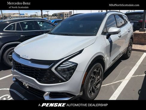 Used 2025 Kia Sportage SX AWD/4WD image 1