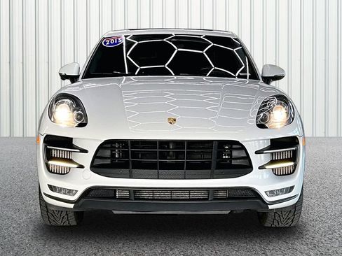 Used 2015 Porsche Macan Turbo AWD/4WD image 2