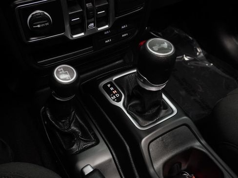Used 2021 Jeep Wrangler Unlimited Sport w/ Sun And Sound Package AWD/4WD image 37