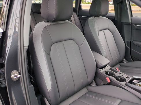 Used 2025 Audi A3 2.0T Premium image 30