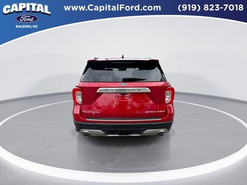Certified 2022 Ford Explorer Platinum w/ Technology Package image 7