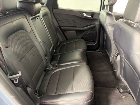 Used 2025 Ford Escape ST-Line Select w/ Tech Pack #1 AWD/4WD image 28