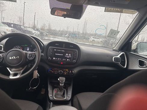 Used 2022 Kia Soul LX w/ Technology Package image 14