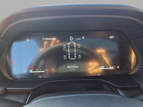 New 2025 Jeep Grand Cherokee L Limited AWD/4WD image 14