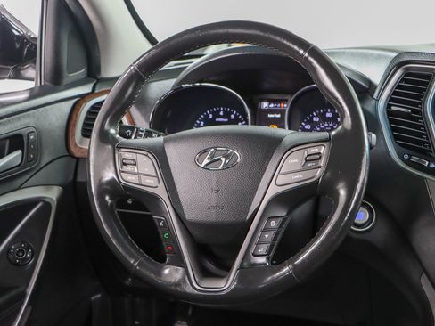 Used 2018 Hyundai Santa Fe Sport FWD image 12