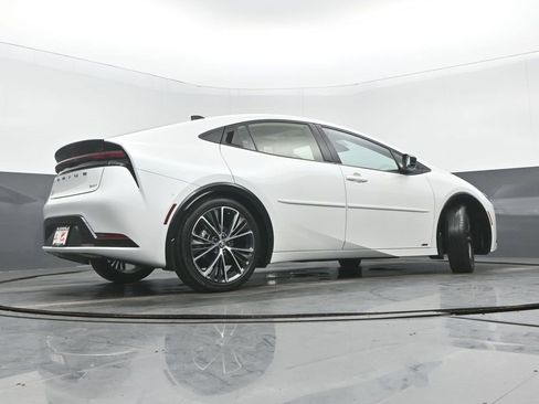 Used 2023 Toyota Prius Limited image 33