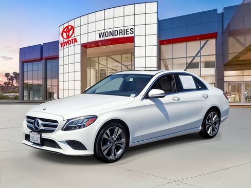 Used 2020 Mercedes-Benz C 300 Sedan image 2