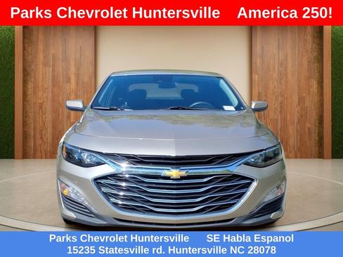 Certified 2024 Chevrolet Malibu LT FWD image 2