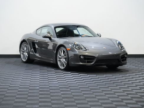 Used 2014 Porsche Cayman RWD image 5