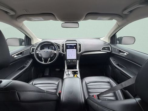 Used 2024 Ford Edge SEL AWD/4WD image 3