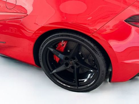 New 2025 Chevrolet Corvette E-Ray w/ Stealth Interior Trim Package image 30