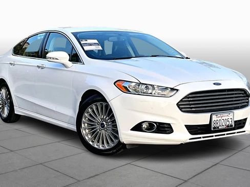 Used 2014 Ford Fusion Titanium image 2