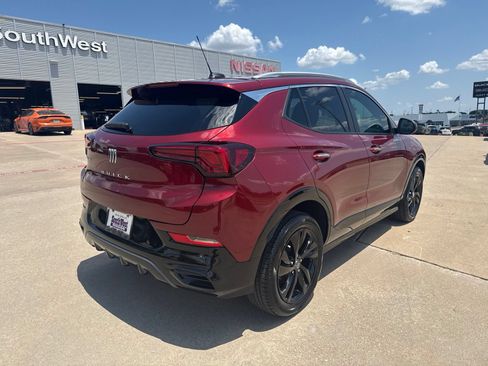 Used 2025 Buick Encore GX Sport Touring w/ Advanced Technology Package FWD image 5