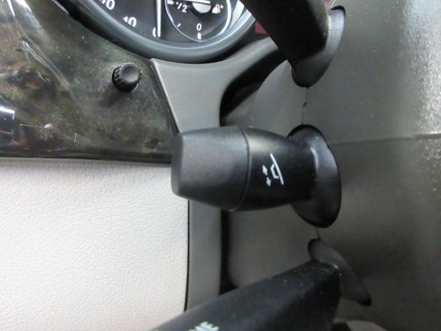 Used 2015 Mercedes-Benz ML 350 4MATIC image 20