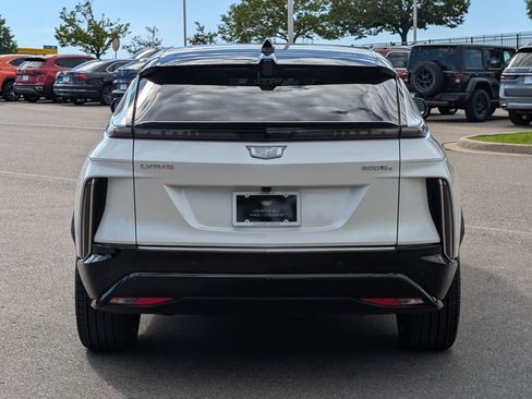 Certified 2024 Cadillac Lyriq Luxury w/ Nappa Leather Package AWD/4WD image 4