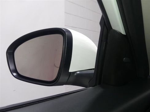 Used 2023 Nissan Altima 2.5 SV image 14