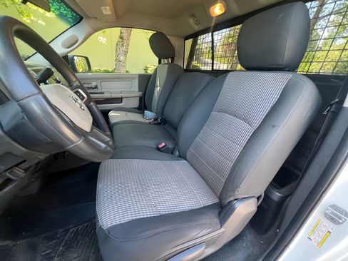 Used 2011 RAM 1500 Classic SLT RWD image 13