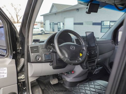 Used 2012 Mercedes-Benz Sprinter 3500 image 64