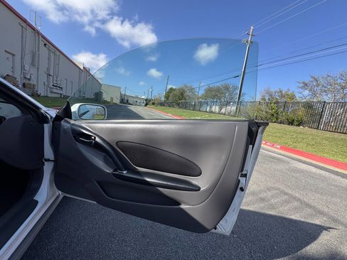 Used 2001 Toyota Celica GT image 17