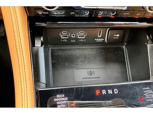 Used 2023 Jeep Grand Cherokee Summit AWD/4WD image 27