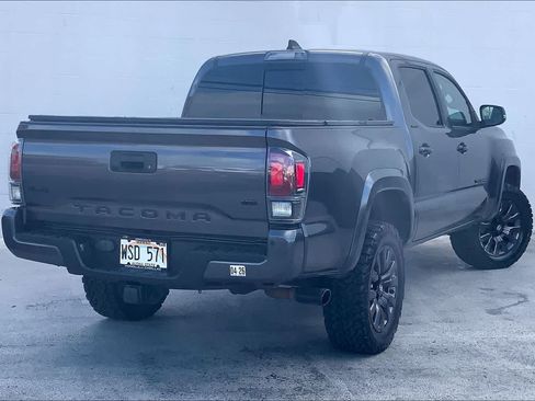 Used 2022 Toyota Tacoma Limited AWD/4WD image 22