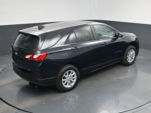 Used 2021 Chevrolet Equinox LS image 47